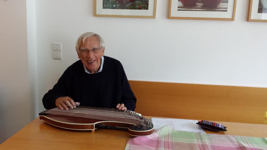 Hospizalltag - Zither