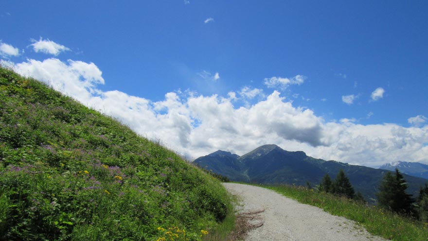 auftanken - Blick vom Patscherkofel zur Nockspitze