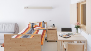 Ein Zimmer auf der Hospiz- und Palliativstation