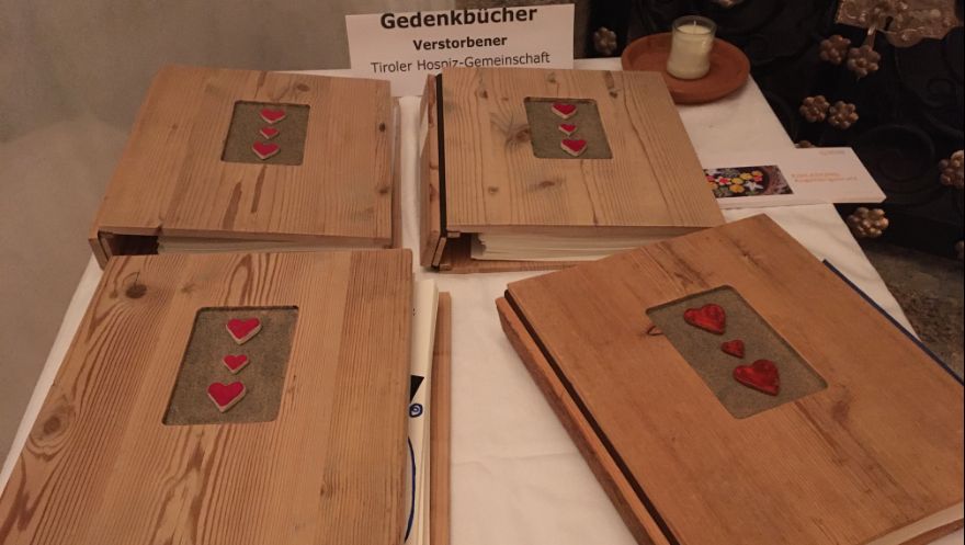 Gedenkbücher