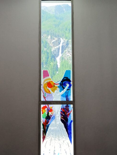 Fenster in Kapelle