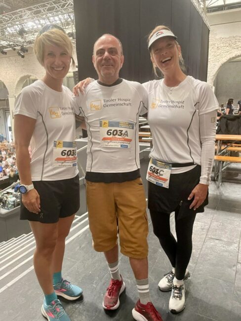 3 Teilnehmerinnen vom Hospiz beim Firmenlauf