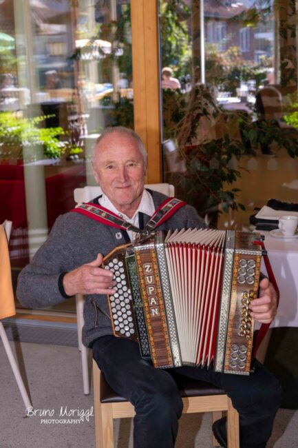 Der Zieharmonika-Spielr