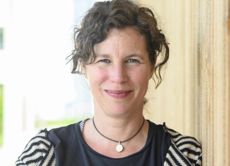 Portrait von Maria Streli-Wolf