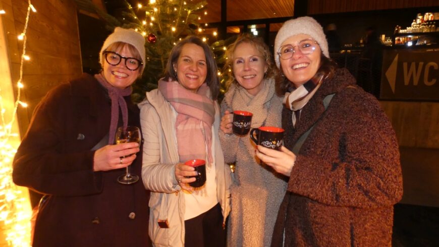 Das Regionalteam beim Umtrunk