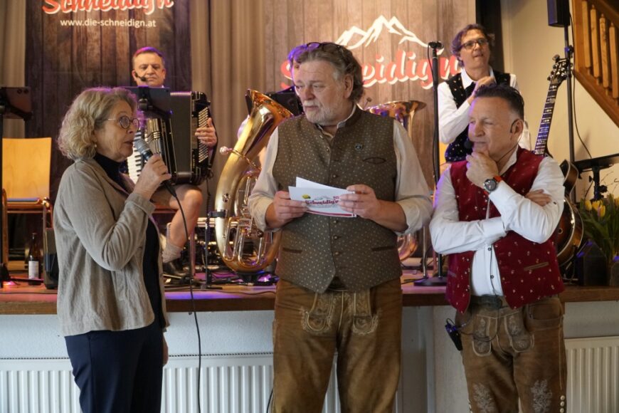 Marina Baldauf mit den Schneidigen