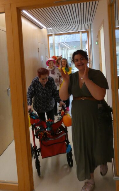 Fröhliche Stimmung im Hospizhaus