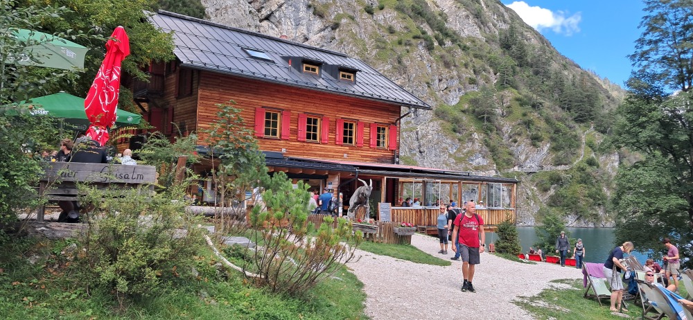 Einkehr im Ausflugsgasthaus